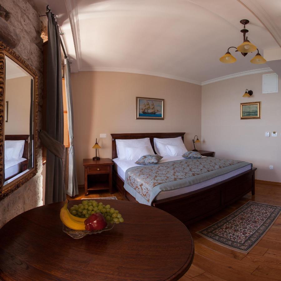 Heritage Boutique Hotel Adriatic-Adults Only Orebić Oda fotoğraf